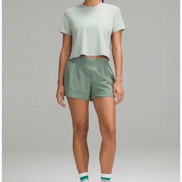 Lululemon NEW Ultralight Waist-Length T-Shirt Size 10 Jade Grey No-Stink Zinc™ - Picture 2 of 14